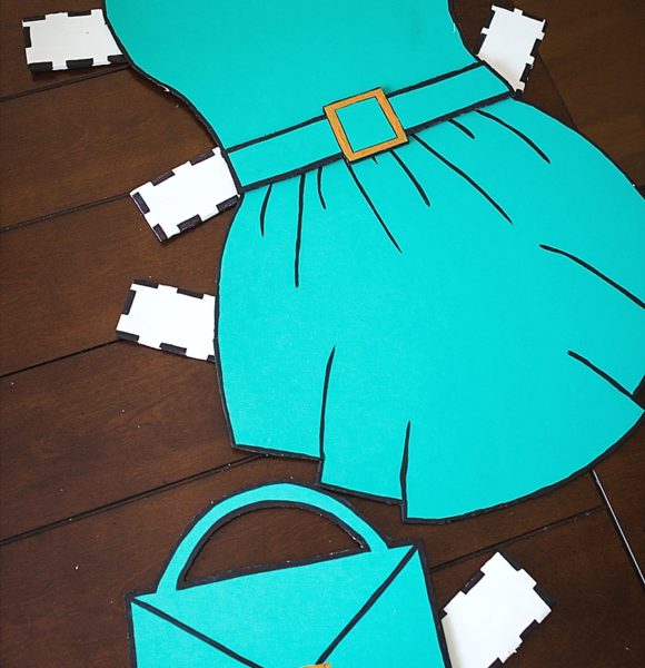 An Easy, Last Minute, Cheap, and Modest DIY Paper Doll Halloween Costume