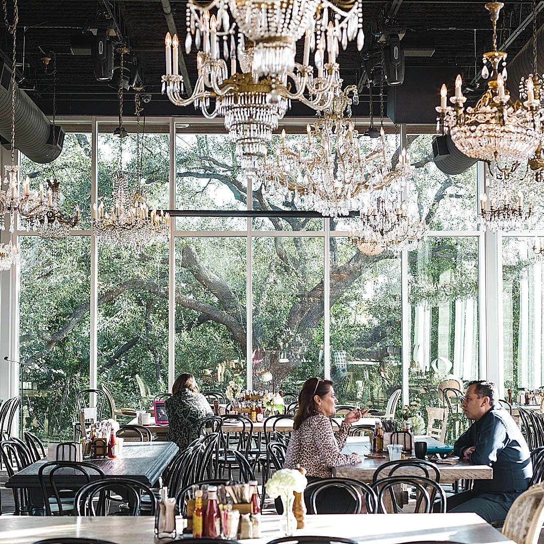 Wooded Elegance – The Kitchen at the Dunlavy