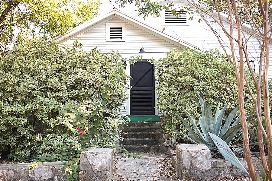 San Marcos AirBnB cute bugelow artsy historic