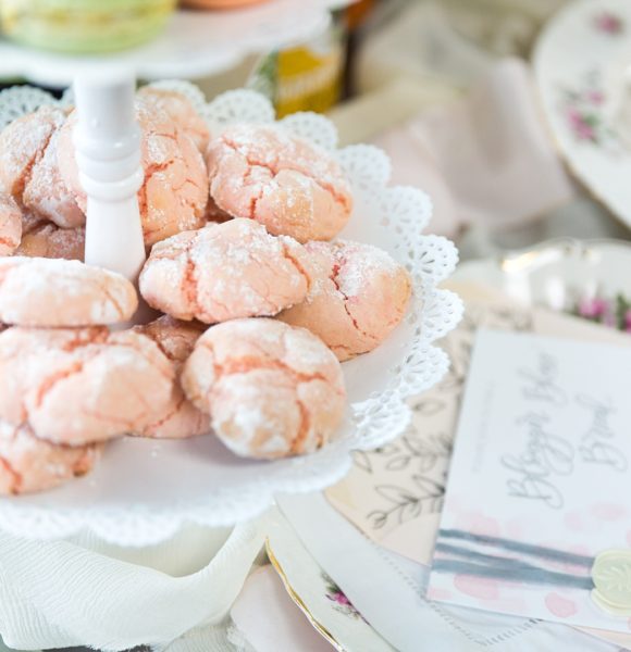 Perfectly Pink Crackle Cookies