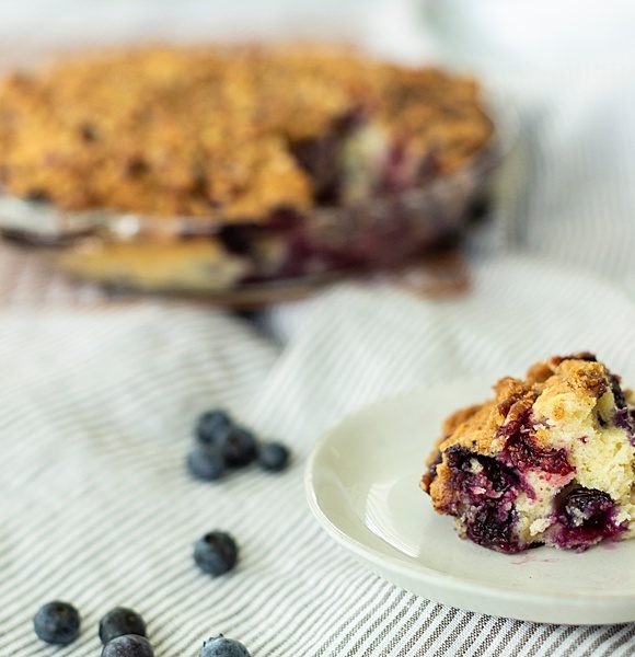 Blueberry Crumble Breakfast Coffee Cake