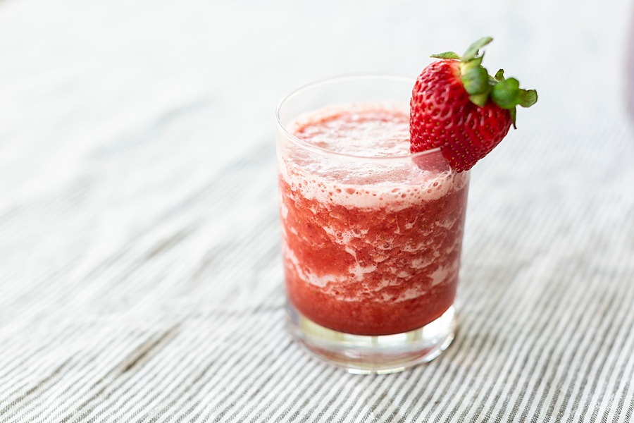 3 Refreshing Drinks You MUST Make This Summer!