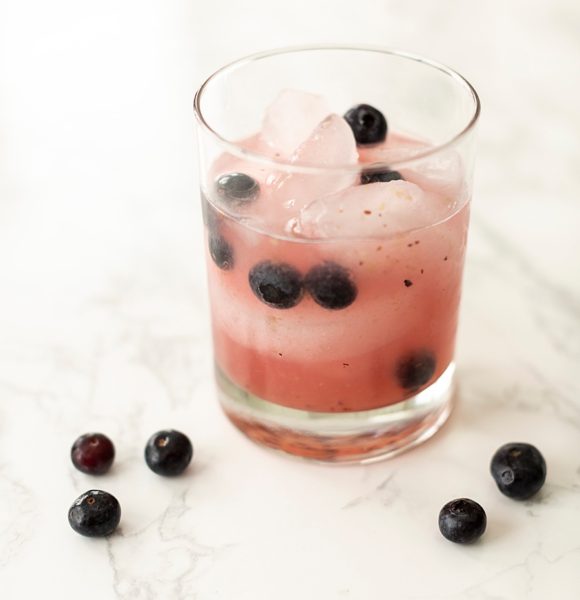 The Pioneer Woman’s Blueberry Lemonade