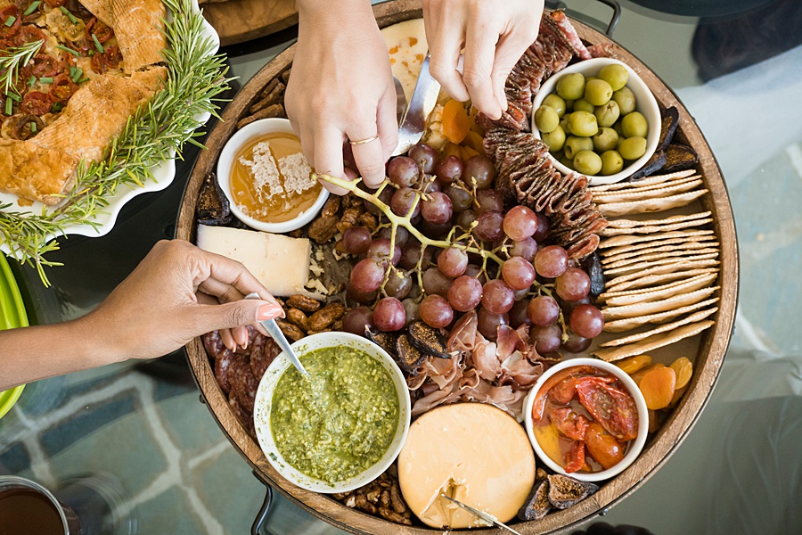 How to Make An Over The Top Gorgeous & Delicious Grazing Board