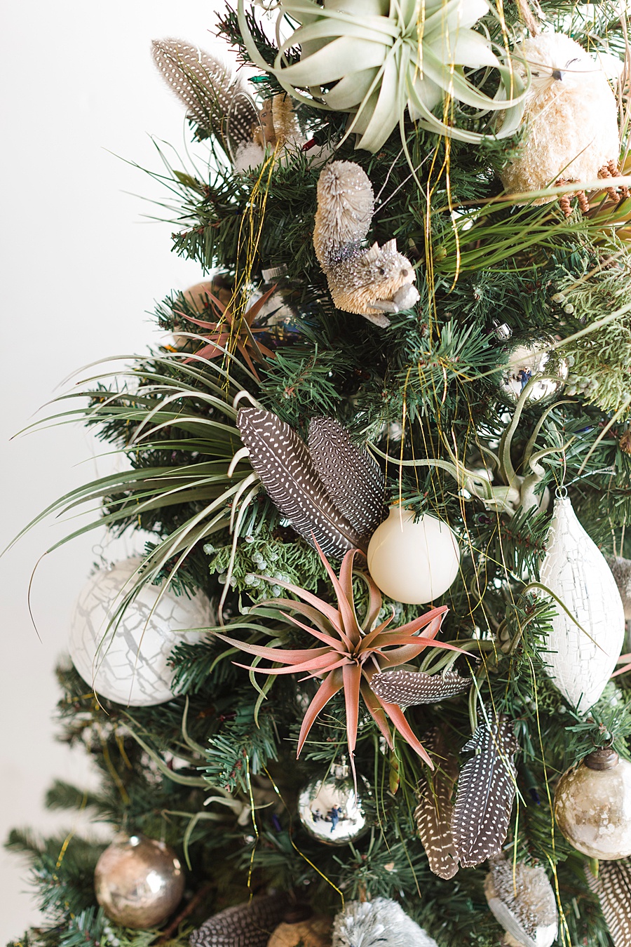 3 Budget-Friendly Neutral Christmas Styling Tips