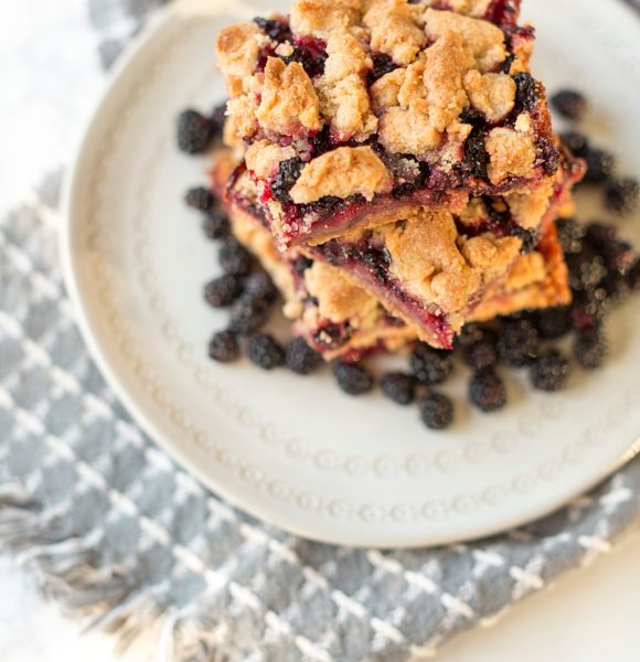 Dewberry Crumble Pie Bars