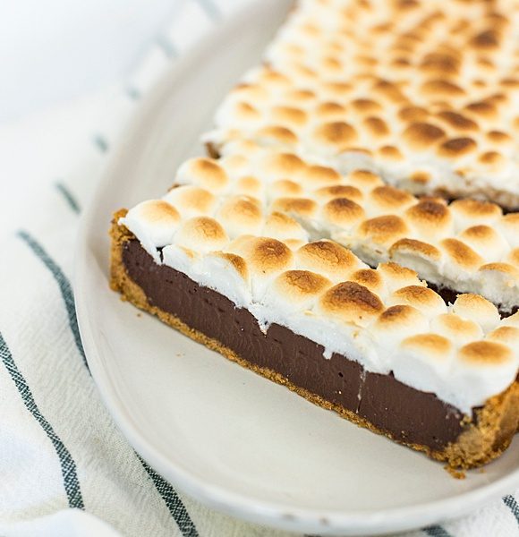 Campfire S’mores Chocolate Tart