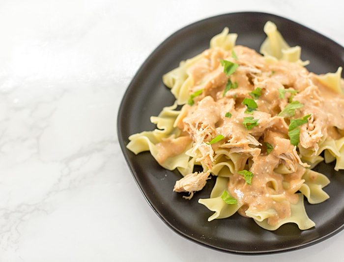 Slow Cooker Chicken Stroganoff