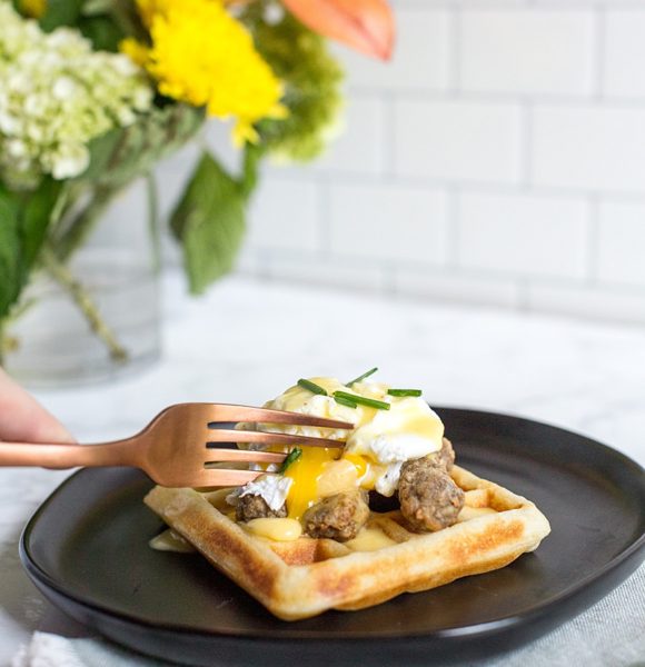 Chicken & Waffle Benedict