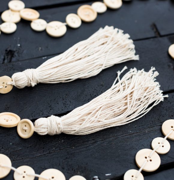 Button Garland Decor