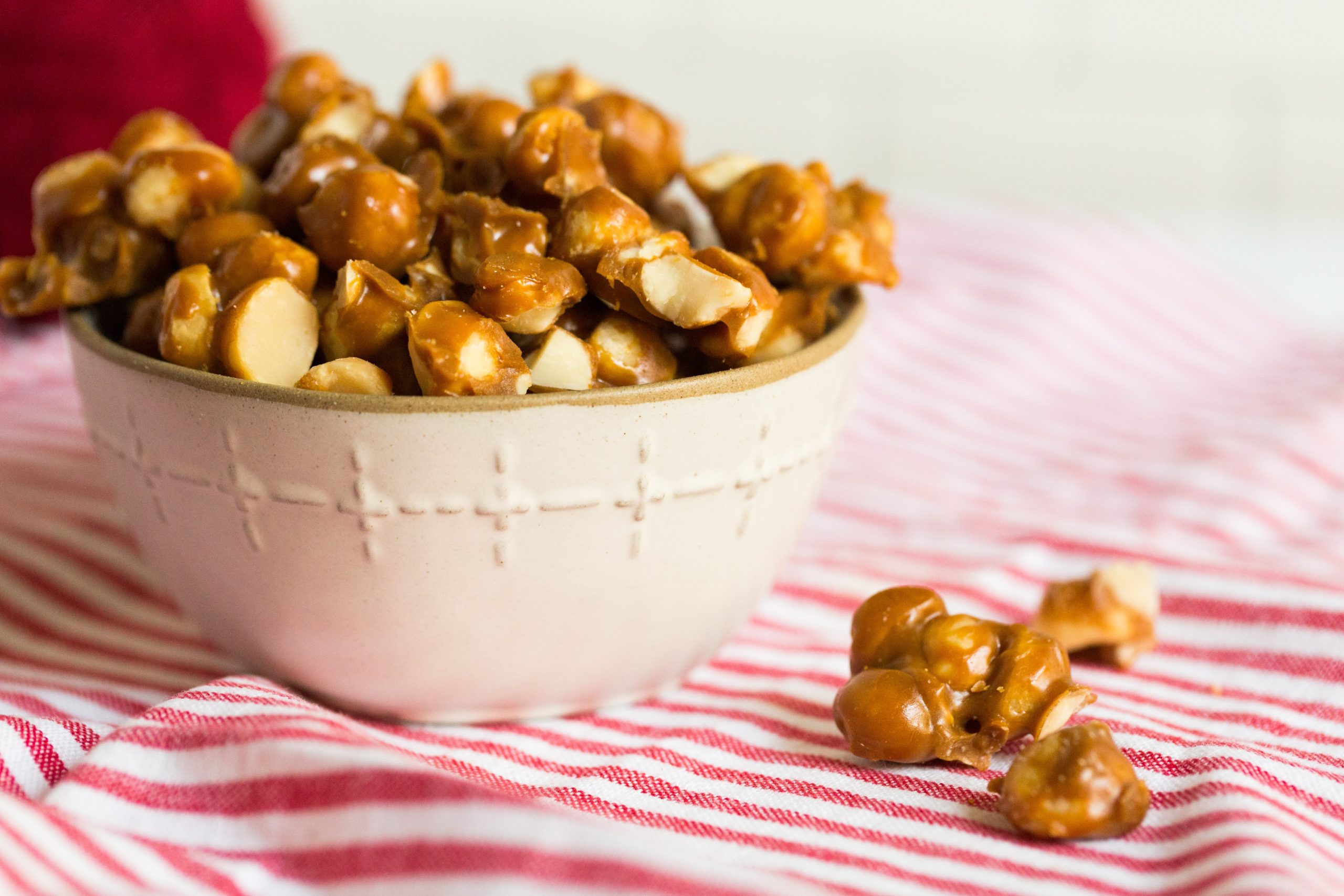 Toffee Macadamia Nuts