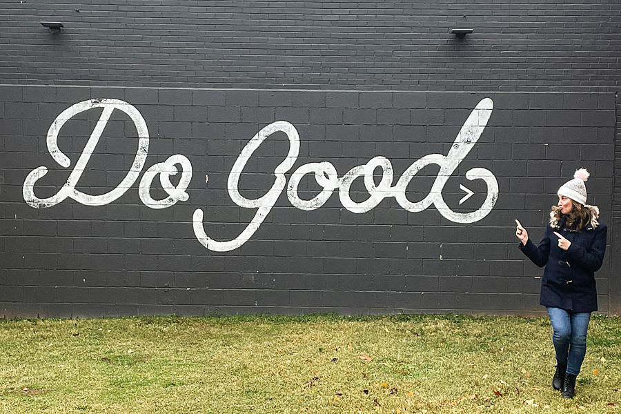 Antique Cars, Fused Glass, and Caverns, Oh My! | Springfield, MO