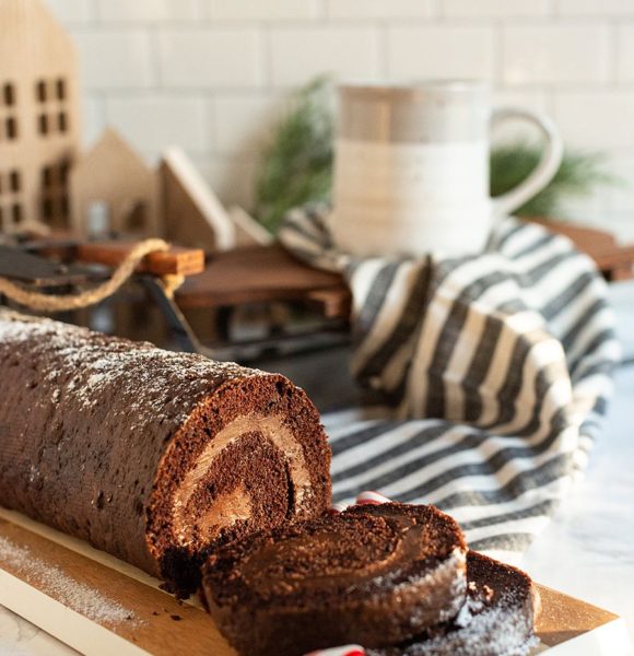 Peppermint Mocha Cake Roll