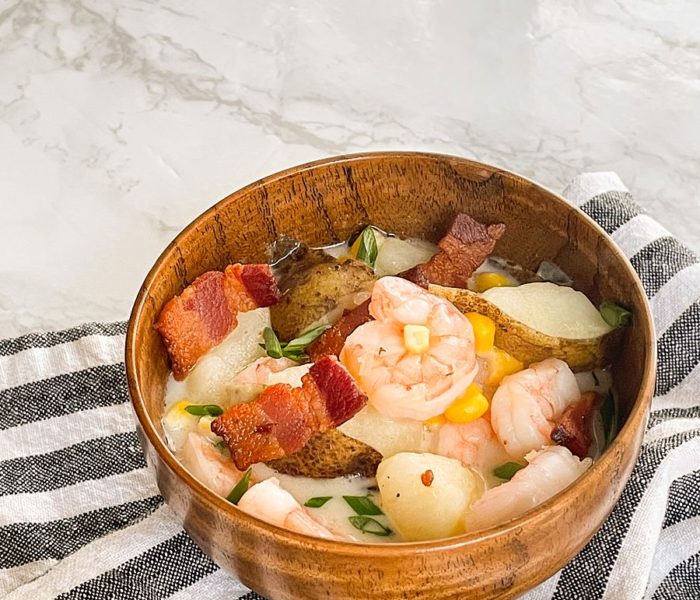 One Pot Shrimp & Corn Chowder