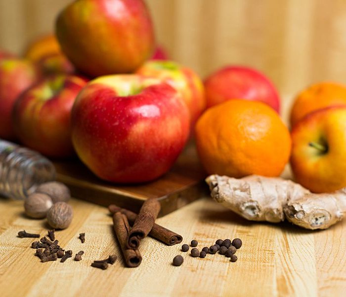 How to Make Homemade Apple Cider
